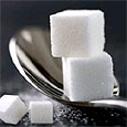 Употребление сахара даже в небольших количествах вредит работе организма